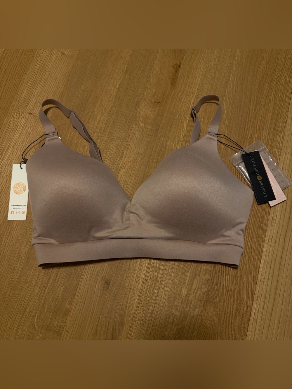 Kindred Bravely The Minimalist Hands-Free
Pumping & Nursing Plunge Bra